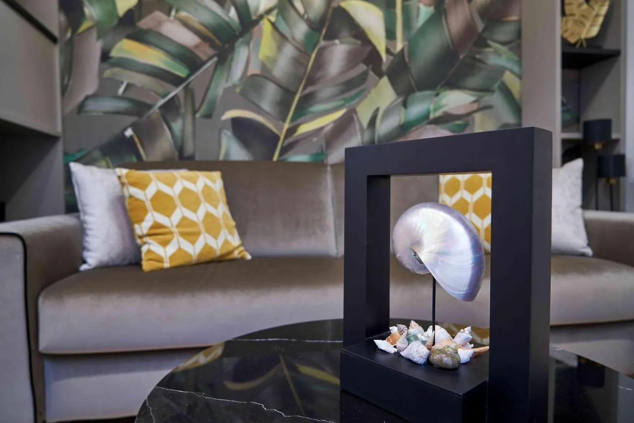 The One Napoli Luxury Apartment
