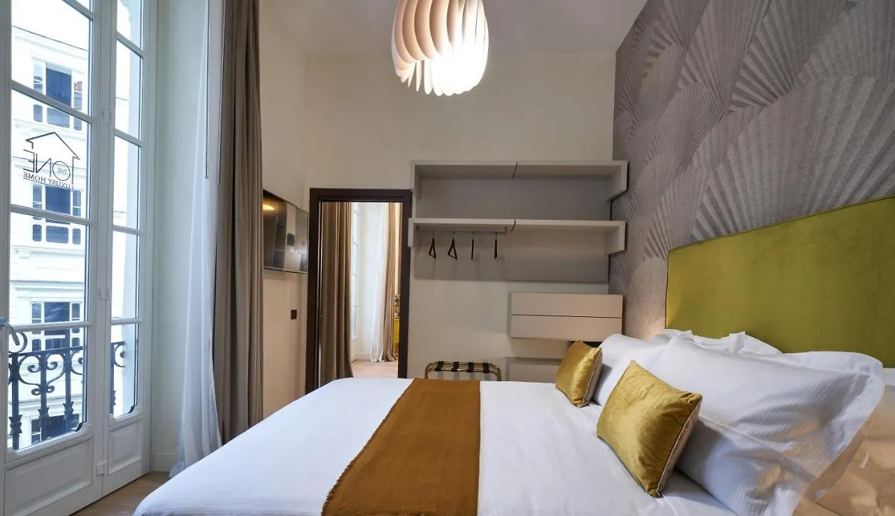 The One Napoli Luxury Apartment  Naples