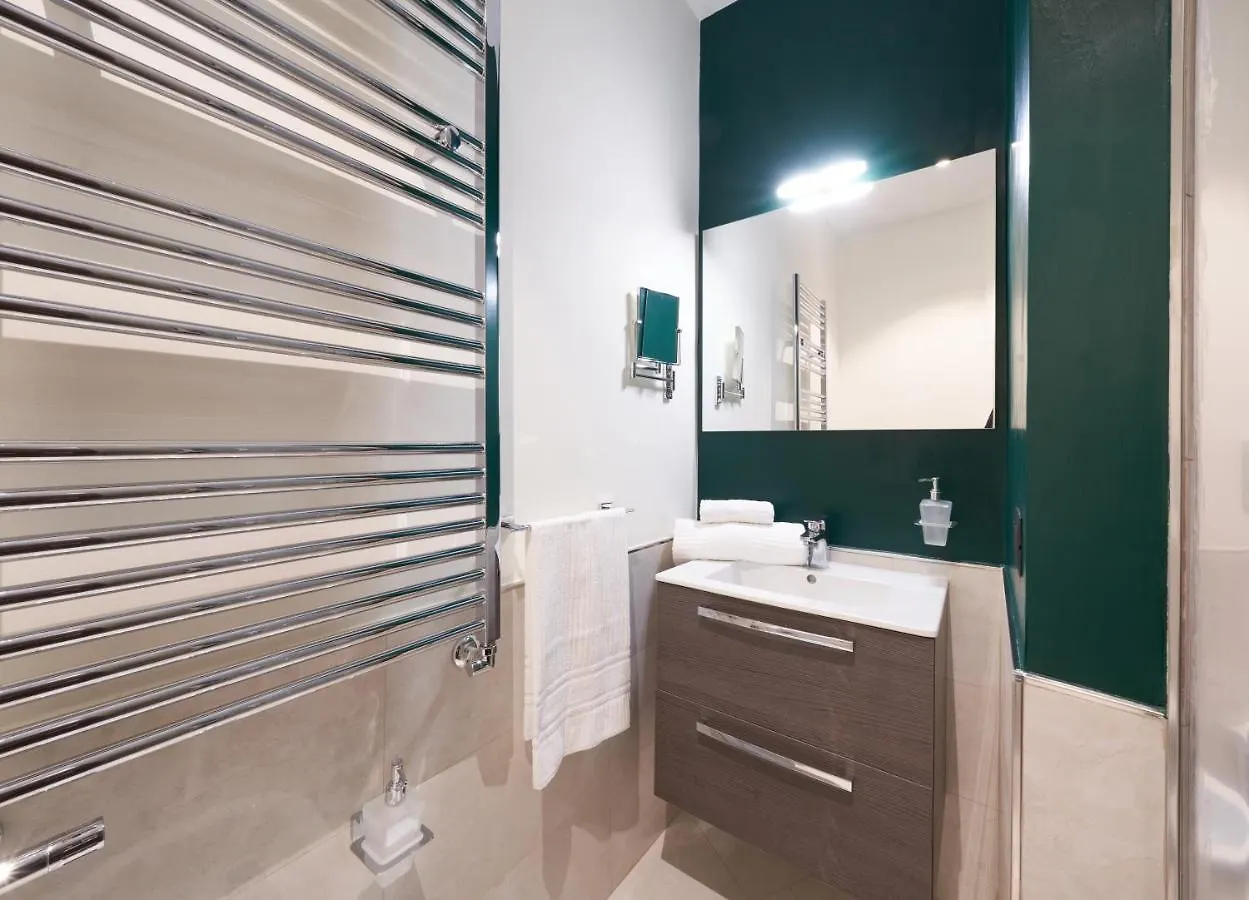 The One Napoli Luxury Apartment Naples