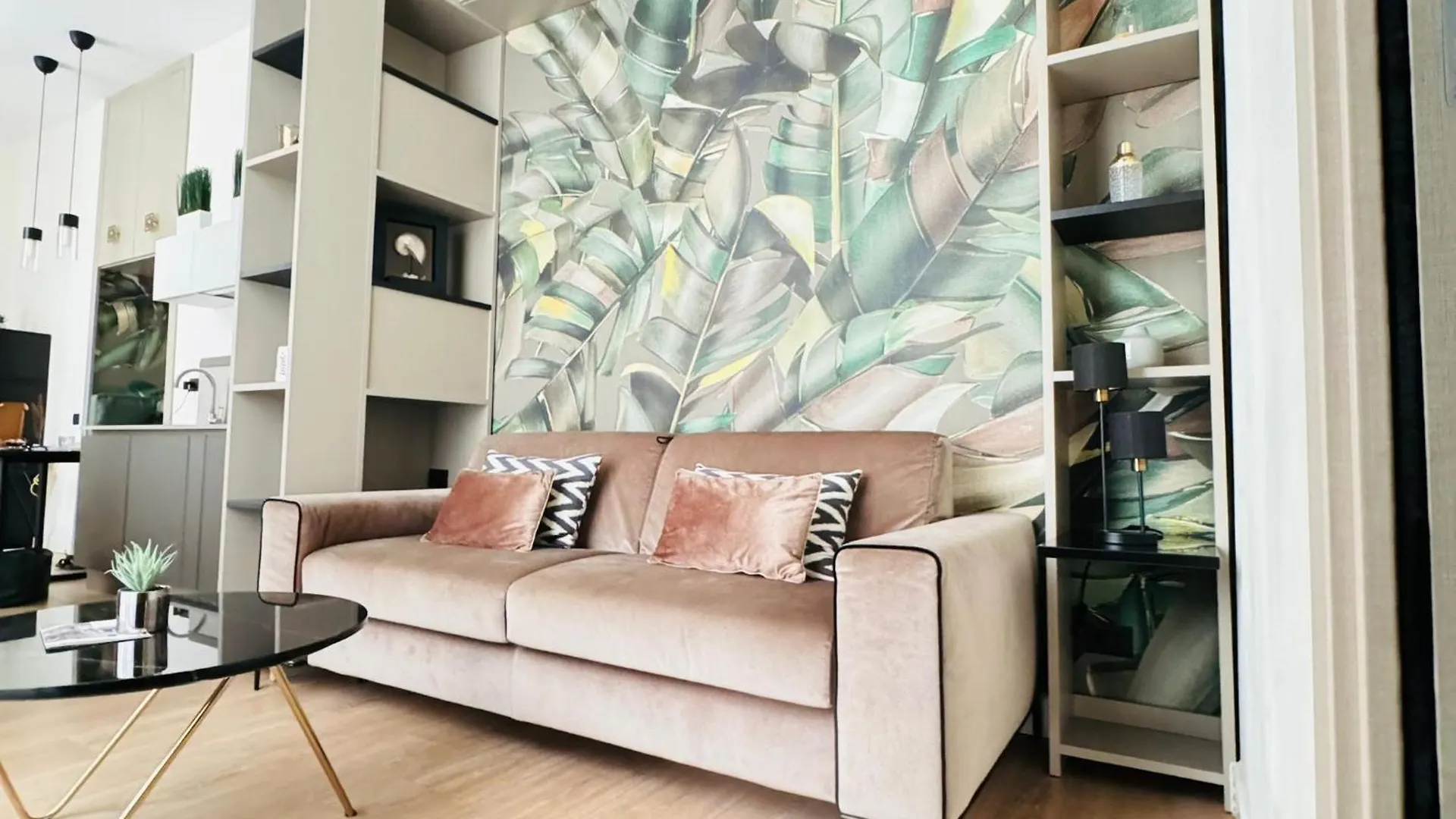 The One Napoli Luxury Apartment Italy
